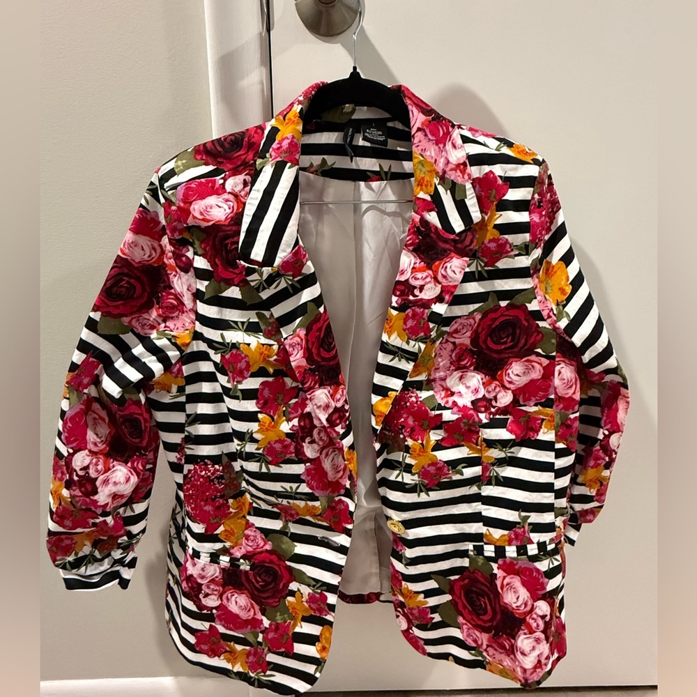 New Directions Floral and Striped Blazer